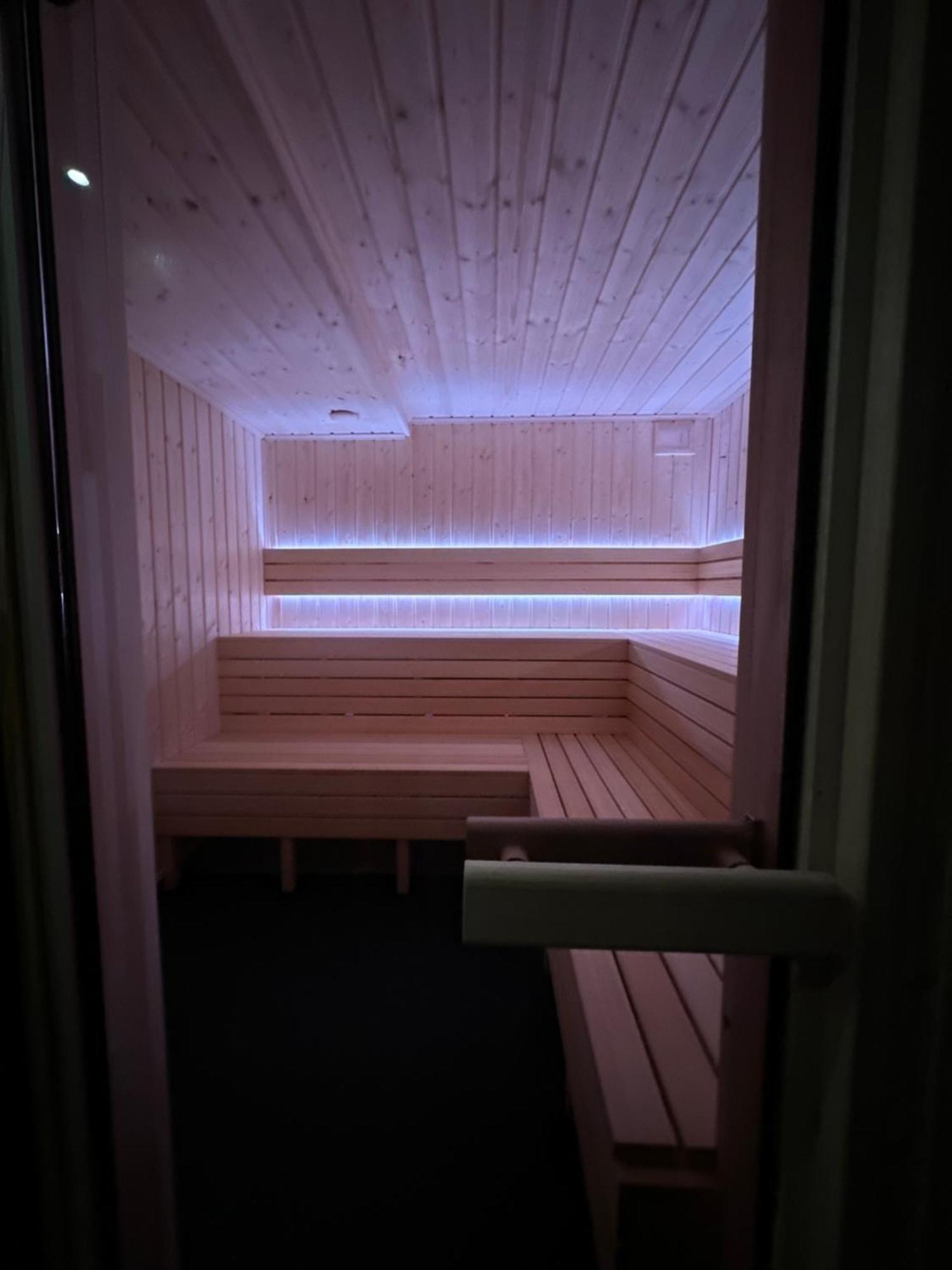 Apartamenty Kotarz Sauna&Relaks เบรนนา ภายนอก รูปภาพ